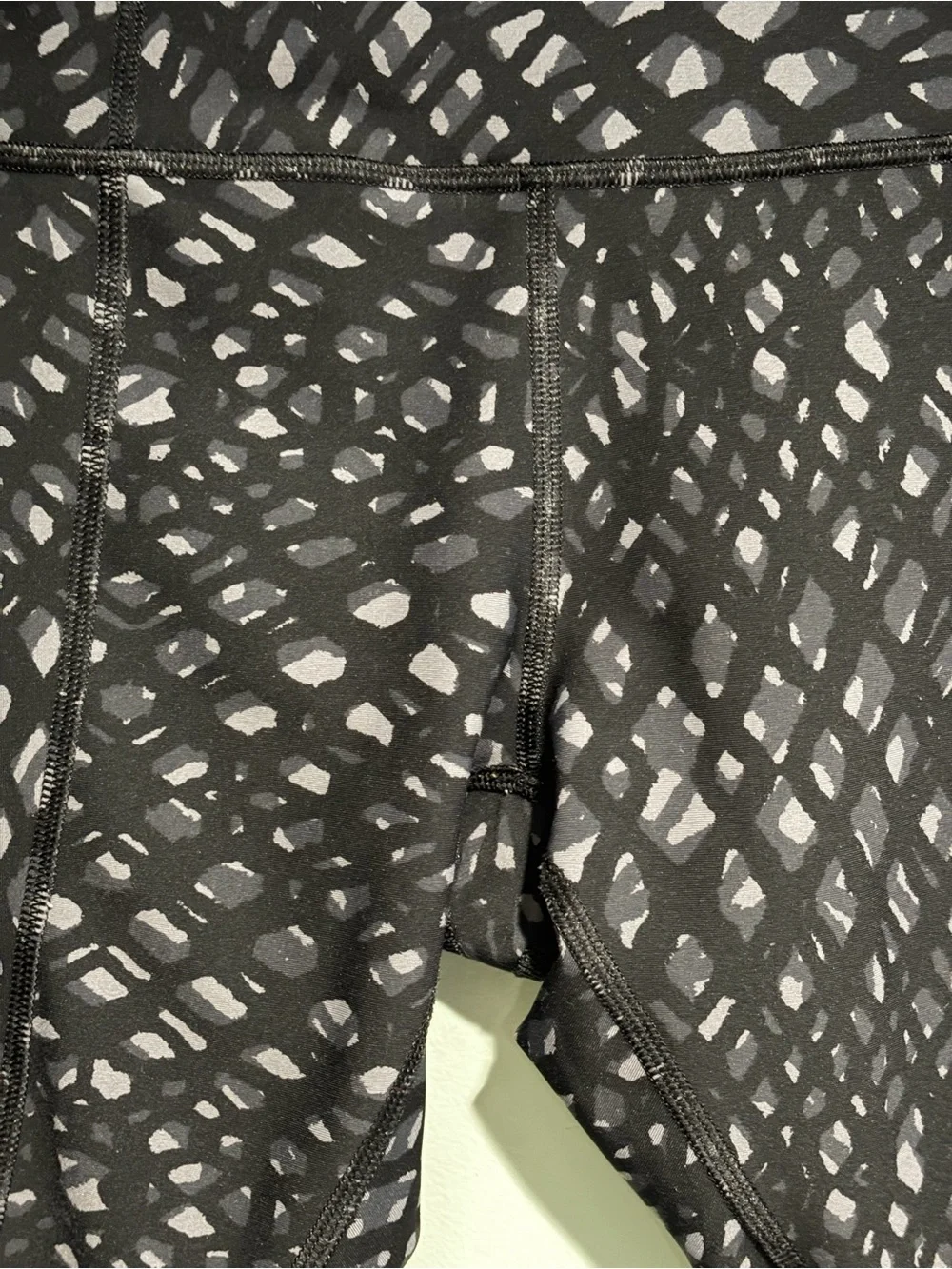 Lululemon Tight Stuff Tight Reflective